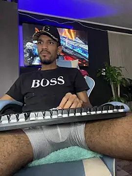 Miguel bigcock online show from March 8, 4:50 pm