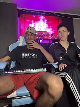 Miguel bigcock online show from March 14, 1:57 pm