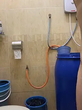 Lam 090123 online show from December 18, 11:49 am