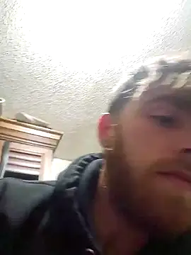 Snapshot of gdavis145 chatting on March 3, 3:30 am gdavis145 online show from March 3, 3:30 am