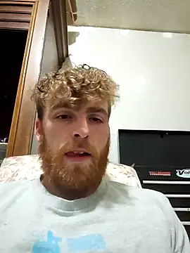 Snapshot of gdavis145 chatting on March 7, 2:46 am gdavis145 online show from March 7, 2:46 am