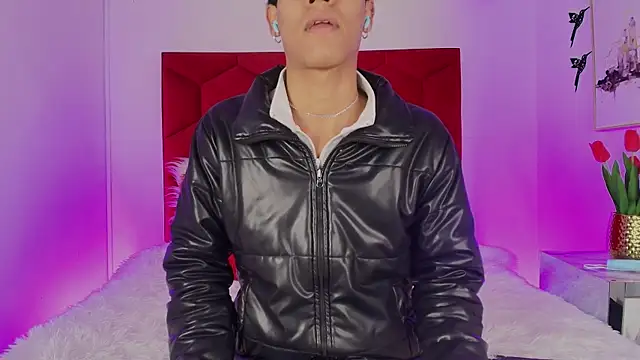 Jonas Rivers online show from November 11, 12:49 pm