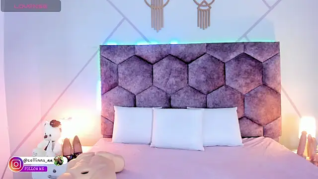 aurora collinss  online show from January 8, 12:40 pm