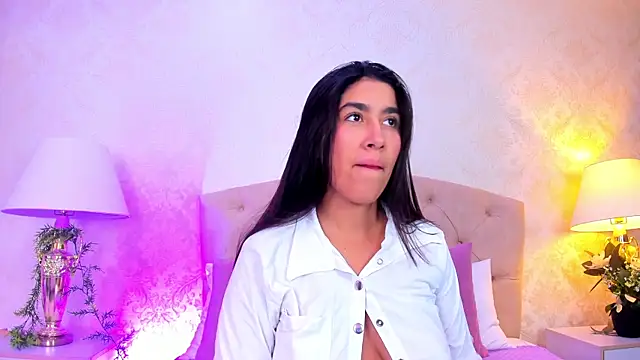 Snapshot of Mia_Montess chatting on May 12, 12:57 pm Mia Montess online show from May 12, 12:57 pm