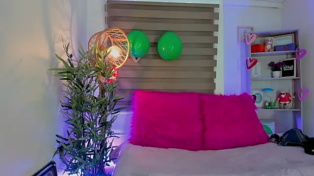 tommy blue online show from March 22, 4:37 pm