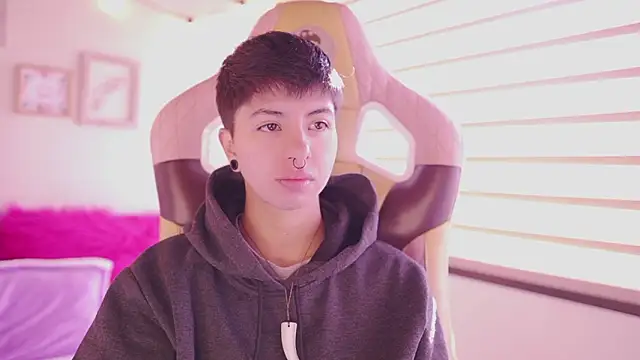 tommy blue online show from March 3, 12:44 pm