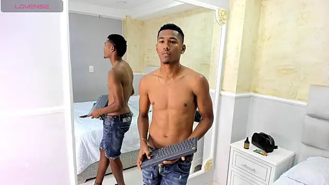 Snapshot of LexiAndDeker chatting on September 9, 4:06 pm LexiAndDeker online show from September 9, 4:06 pm