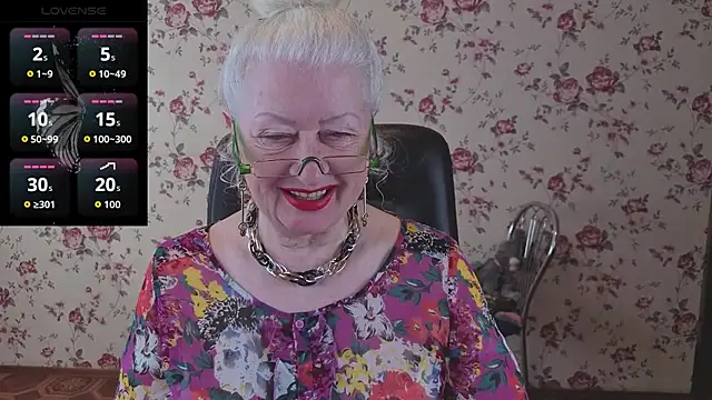 Maya Mayflower online show from April 28, 3:11 am