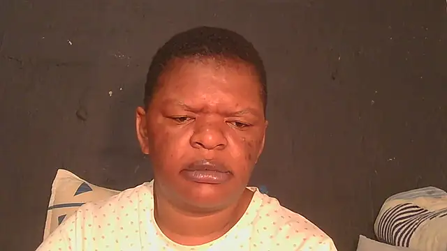 Snapshot of ebony_rose11 chatting on July 23, 6:33 am ebony rose11 online show from July 23, 6:33 am