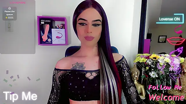 Snapshot of IvanaColizon_BigCock chatting on December 2, 12:05 am IvanaColizon BigCock online show from December 2, 12:05 am