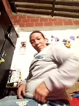 Antonela45 online show from December 5, 3:04 am