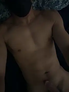 Snapshot of maxx777 chatting on March 22, 12:25 am maxx777 online show from March 22, 12:25 am