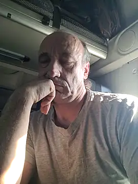 Snapshot of aleksis1313 chatting on March 22, 11:21 am aleksis1313 online show from March 22, 11:21 am