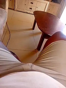 Latte1204 online show from March 19, 12:45 pm