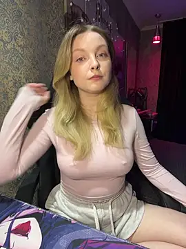 Lina ly online show from March 12, 8:59 pm