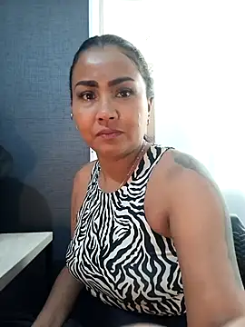 Ariana Rodriguez online show from October 30, 2:40 pm