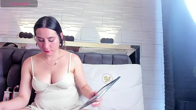 jade heartt online show from February 28, 7:15 pm