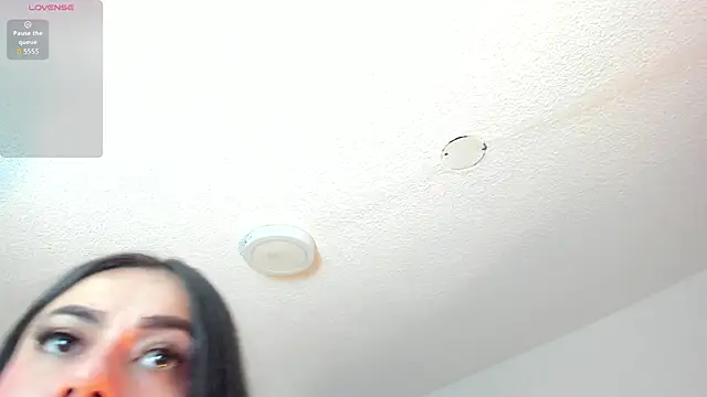 Snapshot of Cristal_Velle chatting on May 19, 12:55 pm Cristal Velle online show from May 19, 12:55 pm