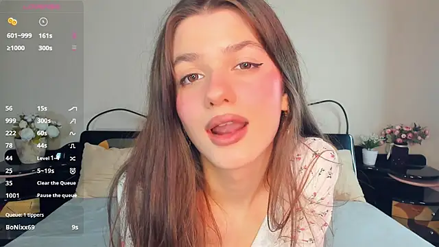 CathrynCovil online show from July 31, 2:27 pm