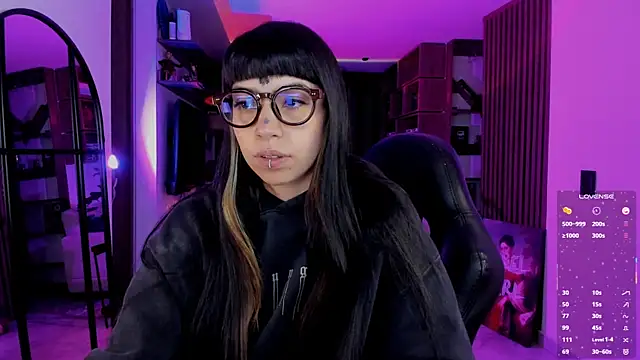 Saraa Desiree online show from February 18, 11:22 pm