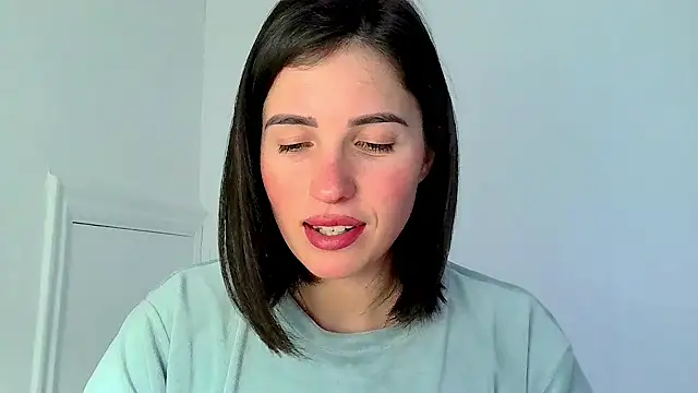 neferutt online show from November 6, 4:08 pm