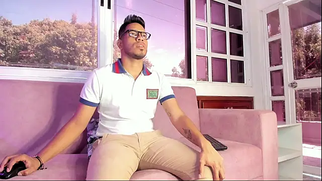 ETHAN DRAVEN online show from September 13, 6:40 pm