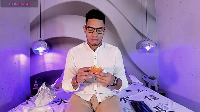 ETHAN DRAVEN online show from September 23, 12:08 pm