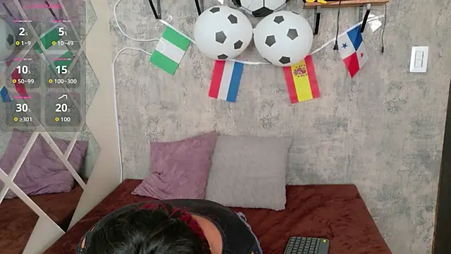 Snapshot of Devil_AliceXo chatting on July 6, 8:00 pm Devil AliceXo online show from July 6, 8:00 pm