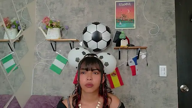 Snapshot of Devil_AliceXo chatting on July 9, 8:02 pm Devil AliceXo online show from July 9, 8:02 pm
