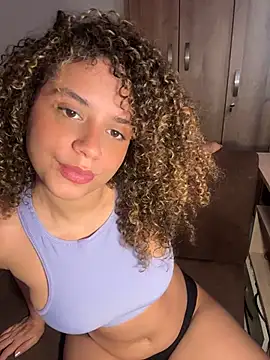 Snapshot of KittyTwerk_2 chatting on June 19, 8:12 pm KittyTwerk 2 online show from June 19, 8:12 pm