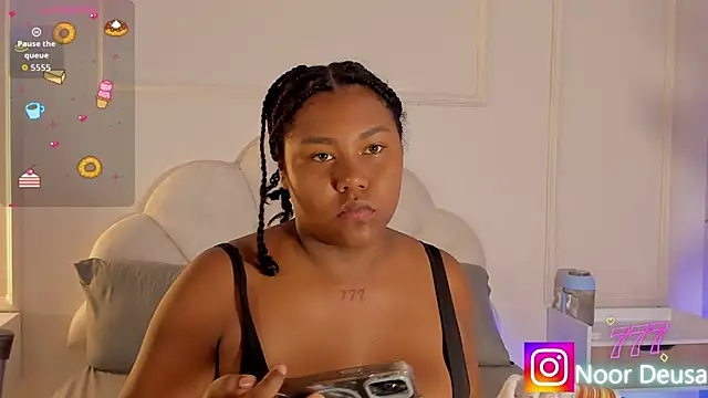 Candaceoweens online show from February 5, 3:44 am