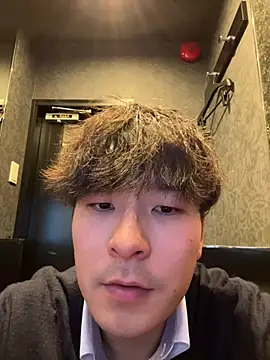 waka3232 online show from February 24, 10:57 am