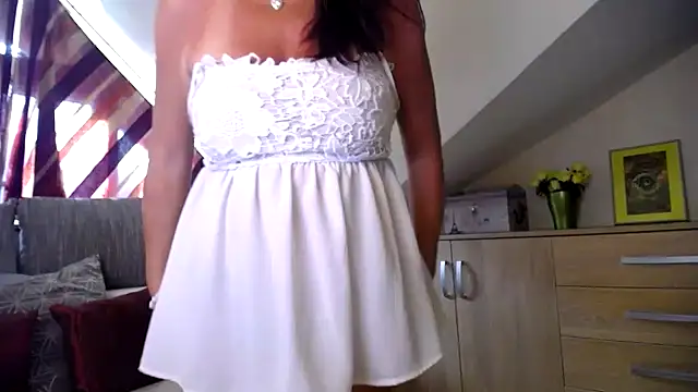 Snapshot of Kathylovexxx chatting on May 27, 3:20 pm Kathylovexxx online show from May 27, 3:20 pm