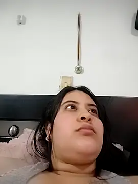 mialorents online show from February 2, 11:47 pm