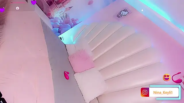 Nina Keyli online show from February 19, 8:05 pm