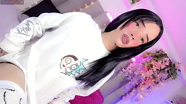 Snapshot of Nina_Keyli chatting on May 22, 8:47 pm Nina Keyli online show from May 22, 8:47 pm