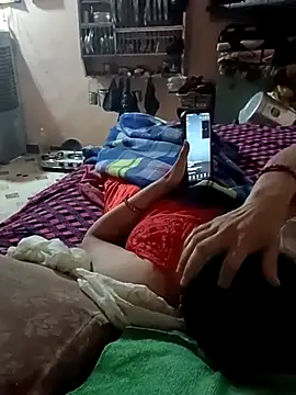 Snapshot of adp-007 chatting on March 5, 4:46 pm adp-007 online show from March 5, 4:46 pm