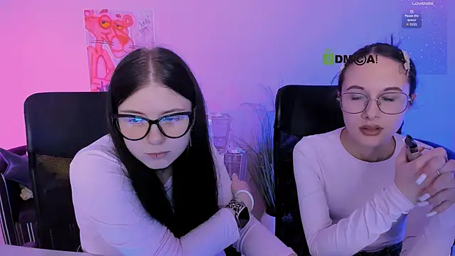 mona cloud online show from January 12, 8:03 pm