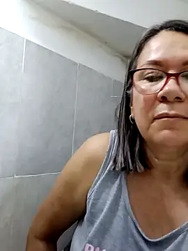 victoria wayne online show from November 27, 9:55 am