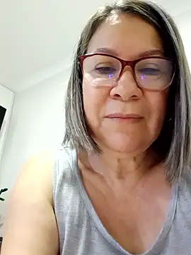 victoria wayne online show from January 9, 9:56 am