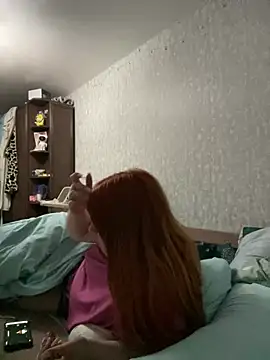 Snapshot of Dreamy_Desire chatting on March 13, 4:45 pm Dreamy Desire online show from March 13, 4:45 pm