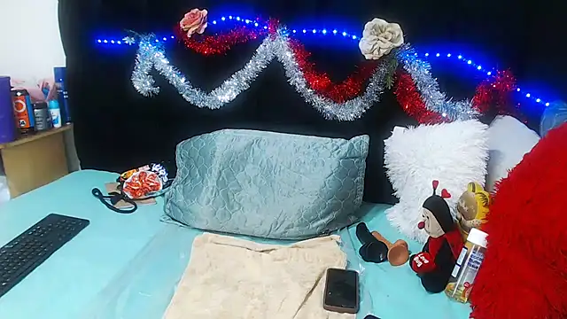 TaurusClitCake online show from November 7, 5:07 am