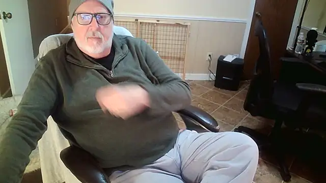 superbearboss online show from December 4, 10:29 pm