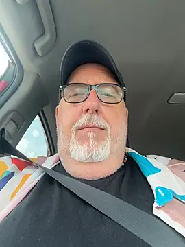 Snapshot of superbearboss chatting on July 20, 4:09 pm superbearboss online show from July 20, 4:09 pm
