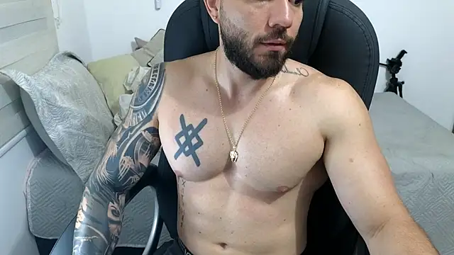 Snapshot of Isaac_Carter chatting on July 2, 10:54 am Isaac Carter online show from July 2, 10:54 am