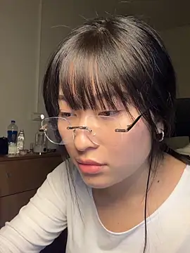 214Jun online show from November 18, 5:39 pm