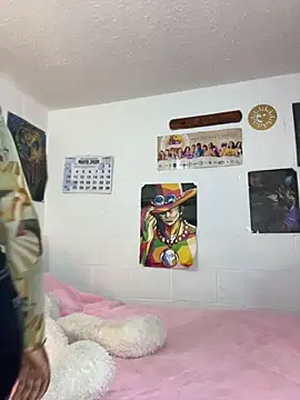 Kennya   online show from May 5, 5:15 am