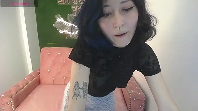 lissacatty t online show from March 15, 1:52 am