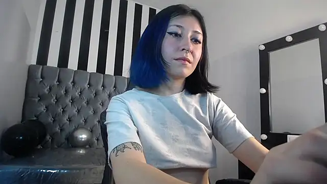 lissacatty t online show from March 21, 10:17 pm