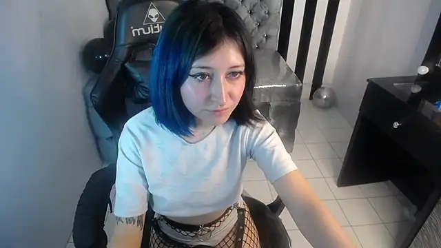 lissacatty t online show from March 22, 1:22 am